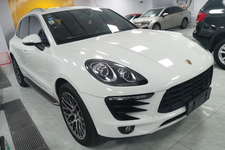 Used Porsche Macan 2017 Macan 2.0T
