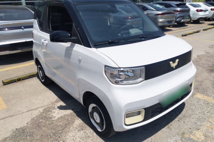 Used Wuling Hongguang MINIEV 2022 Macaron Fashion Edition Lithium-Nickel-Cobalt-Alpha-oxide Front Right 45 Deg