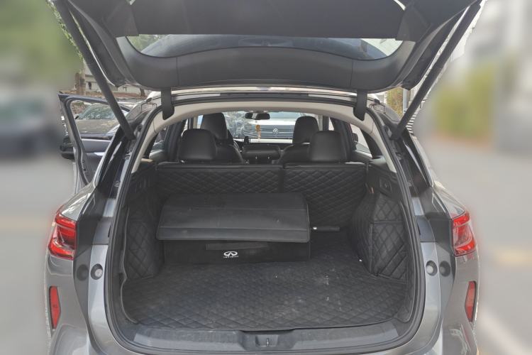 Used Infiniti QX50 2018 2.0T Two-Wheel Drive Fashion Edition
