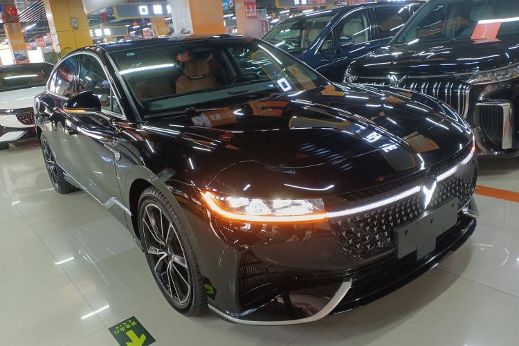 Used VOYAH PASSION 2024 PHEV Four-Wheel Drive Ultra-Long Range Flagship Model
