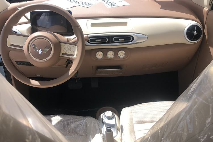 Used Wuling Hongguang MINIEV 2025 Four-Door Version Advanced Edition