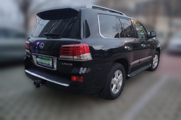 Used Lexus LX 2013 570