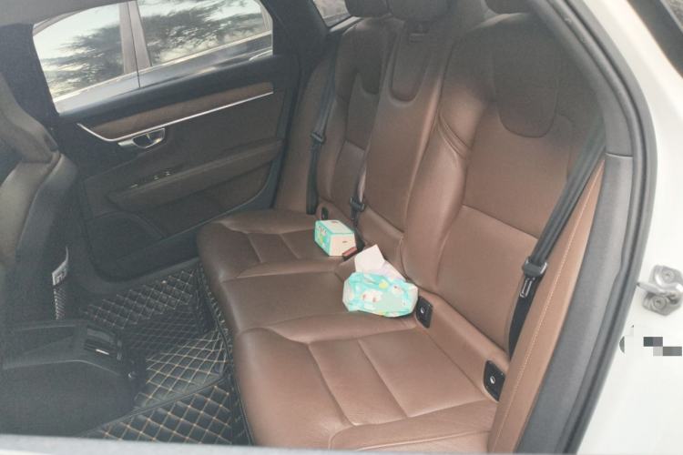 Used Volvo S90 2020 T5 Zhiyi Luxury Edition