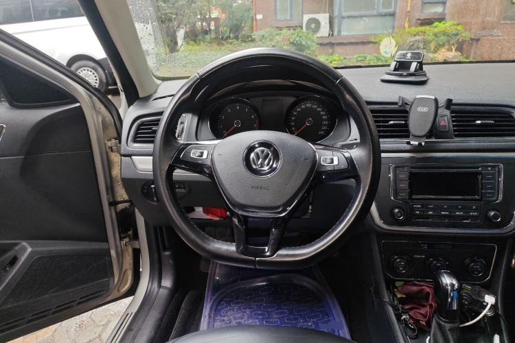 Used Volkswagen Lavida 2017 230TSI DSG Comfort Edition
