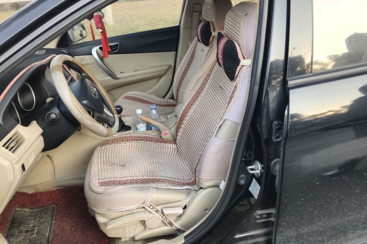 Used Soueast V5 Lingzhi 2012 1.5L Manual Comfort Edition Left Front Seat