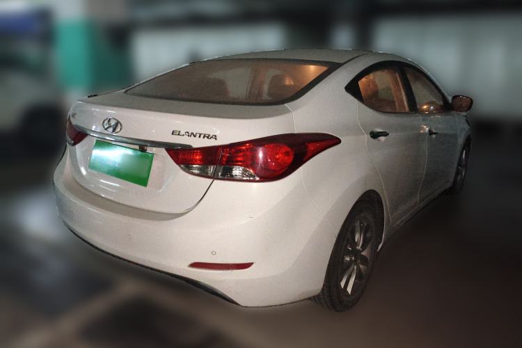 Used Hyundai Elantra (5th Generation / Langdong) 2015 1.6L Manual Leading Model
