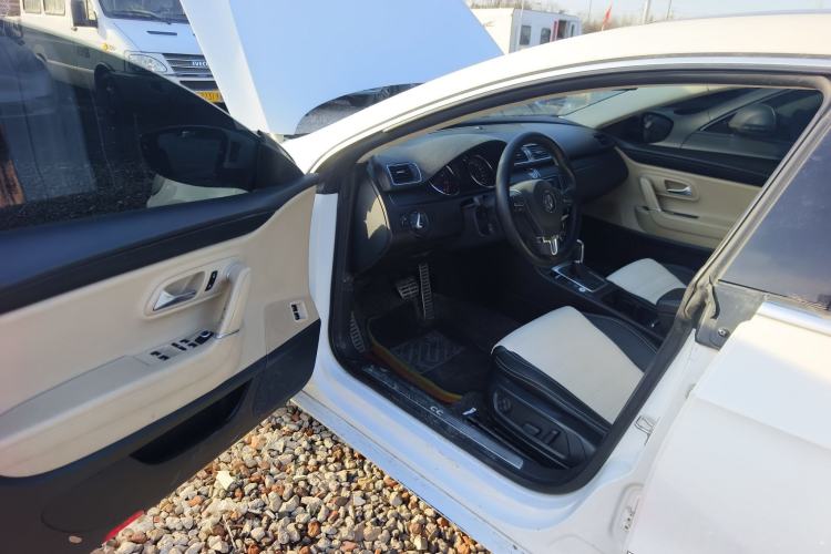 Used Volkswagen CC 2013 3.0 FSI V6

