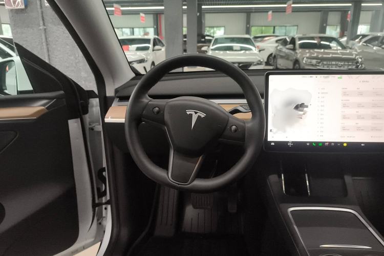 Used Tesla Model Y 2021 Revised Version 2 Long-Range All-Wheel-Drive Edition