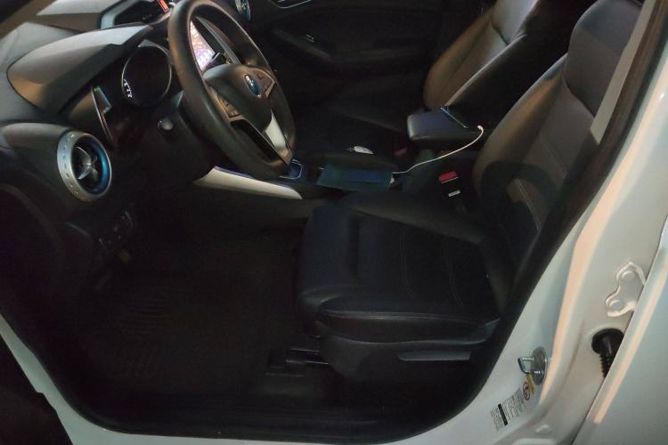 Used BYD Yuan New Energy 2018 EV360 Smart Connect Cool Edition Left Front Seat