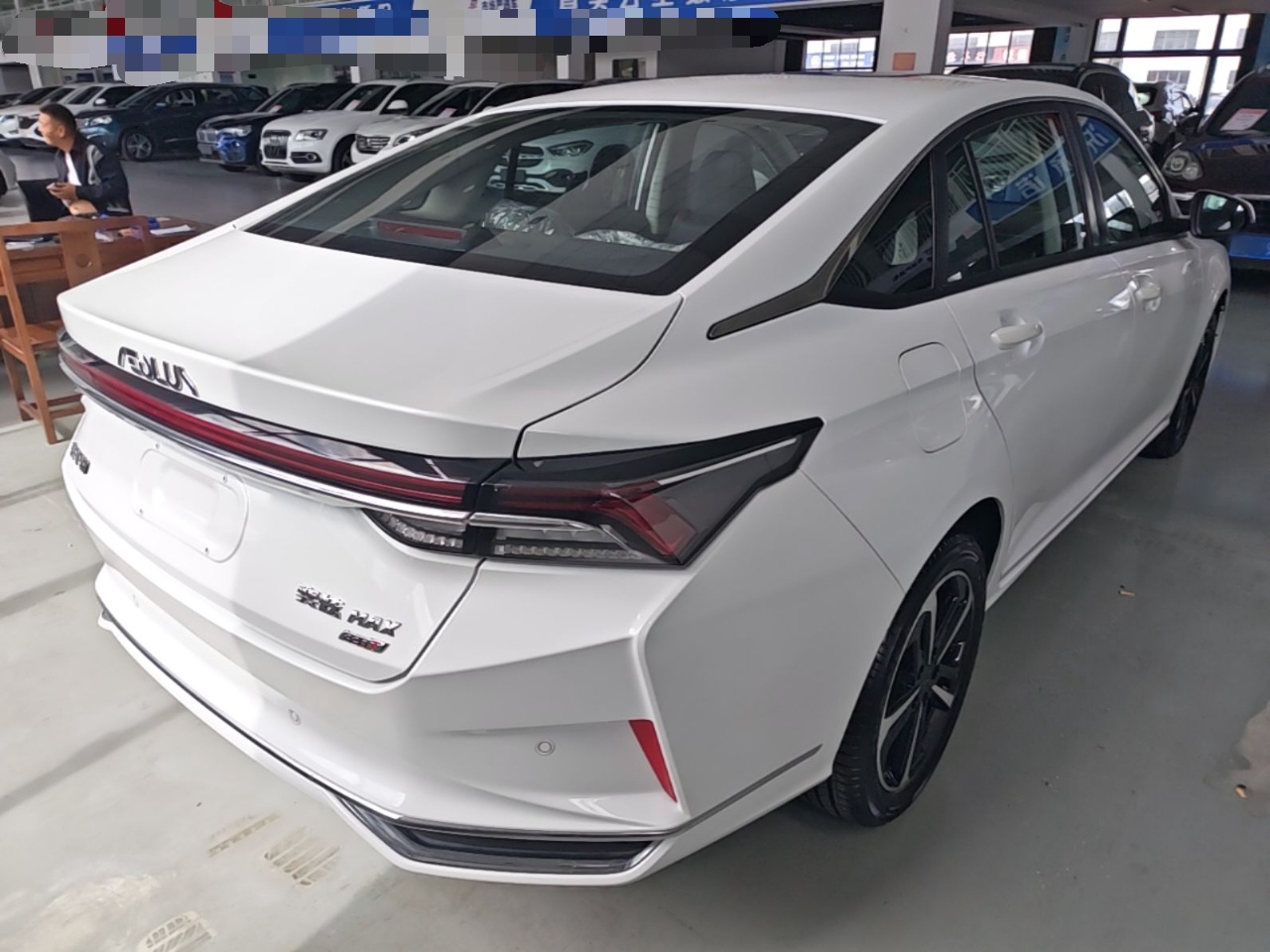 Dongfeng Aeolus Yixuan MAX 2024 1.5T Luxury Edition — снимка 6