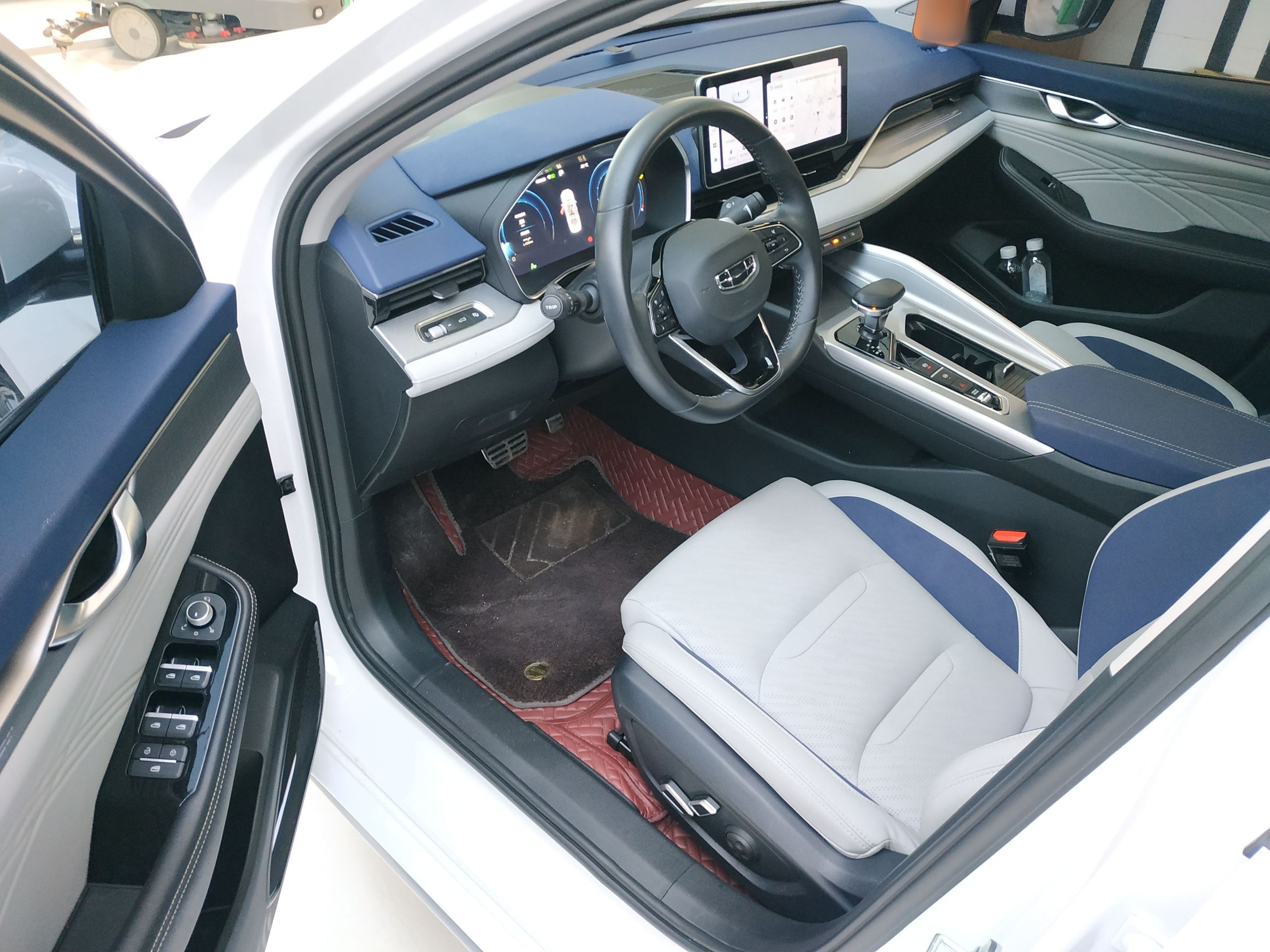 Geely Auto Preface 2023 2.0TD Prestige Version — снимка 18
