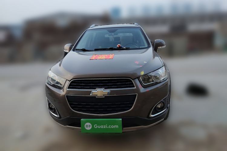 Used Chevrolet Captiva 2015 2.4L 4x4 Flagship Edition 7-Seater
