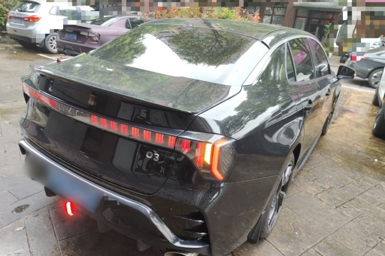 Used Lynk & Co 03 2025 1.5TD DCT Champion Edition Pro Rear Right 45 Deg