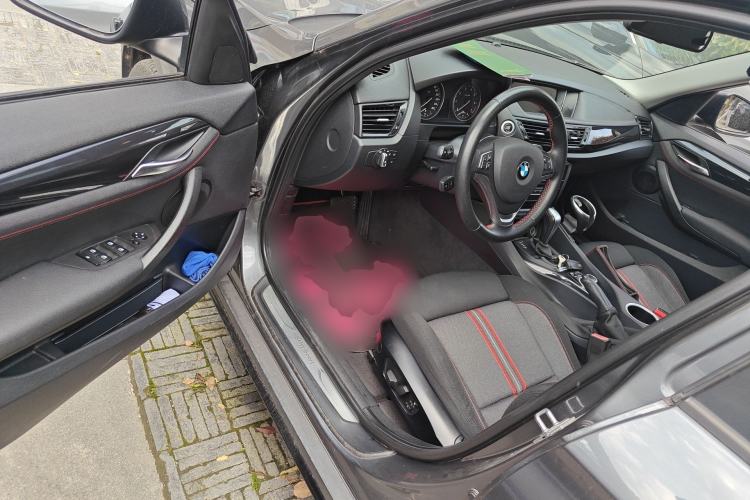 Used BMW X1 2013 sDrive18i Sport Design Package