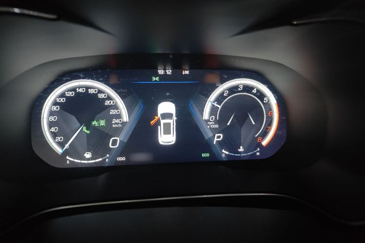 Used Wey VV6 2018 2.0T Two-Wheel Drive Flagship Version China V Standard
