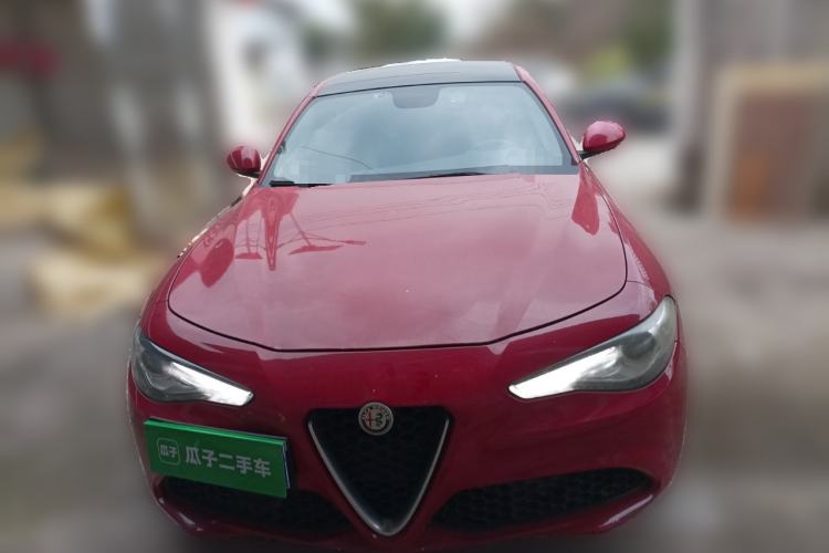 Used Alfa Romeo Giulia 2017 2.0T 280HP Luxury Edition