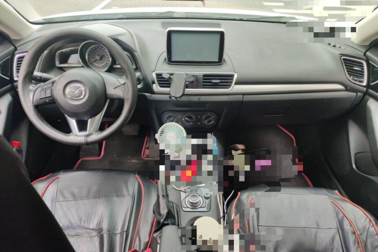 Used Mazda 3 Axela 2016 Sedan 1.5L Automatic Comfort Model
