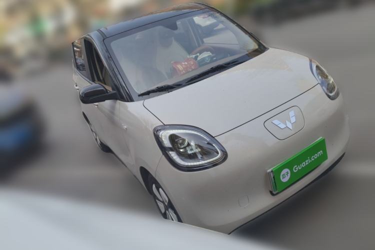 Used Wuling Hongguang MINIEV 2025 Four-Door Version Zhenxiang+ Edition Front Right 45 Deg