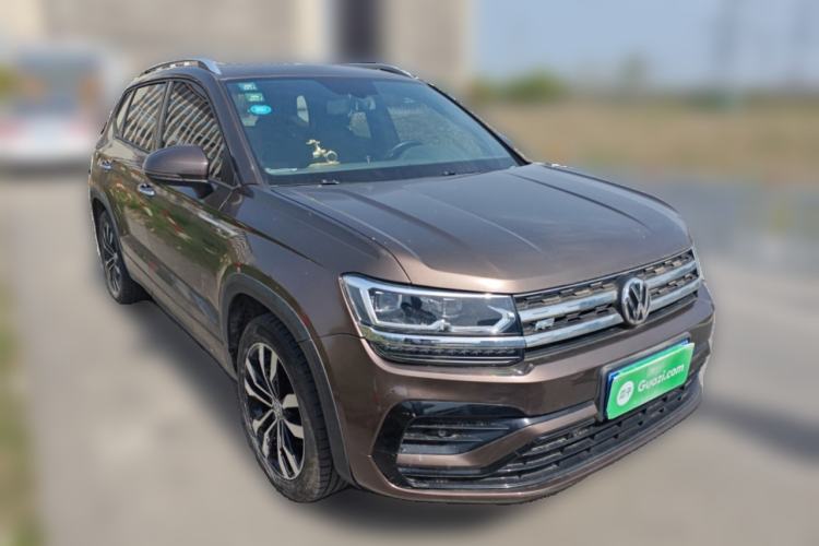 Used Volkswagen Tharu 2019 280TSI Two-Wheel Drive R-Line China VI Standard Front Right 45 Deg