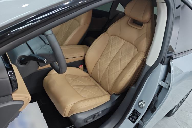 Used Leapmotor C01 2024 Pure Electric 525 Luxury Edition Left Front Seat