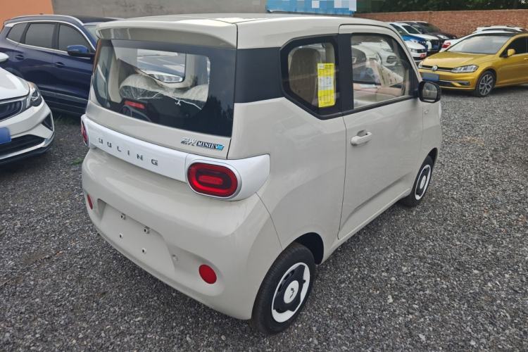 Used Wuling Hongguang MINIEV 2024 3rd Generation 215km Youth Edition