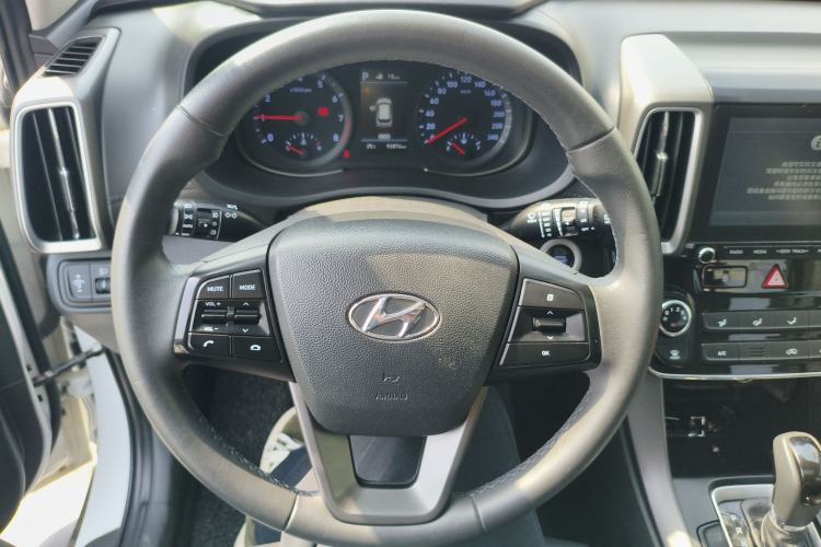 Used Hyundai ix35 2019 2.0L Automatic 2WD Zhiyong·Changxiang Edition China V Standard
