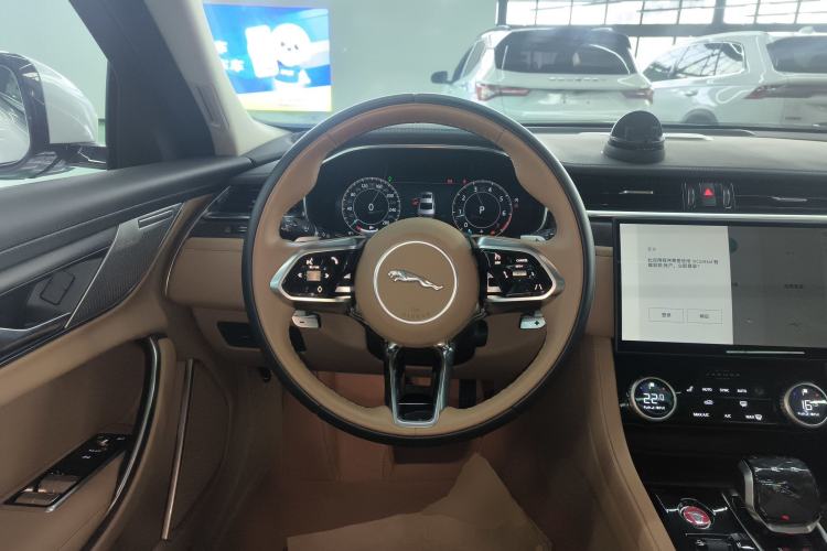 Used Jaguar XFL 2024 2.0T P250 Two-Wheel Drive Prestige Luxury Edition