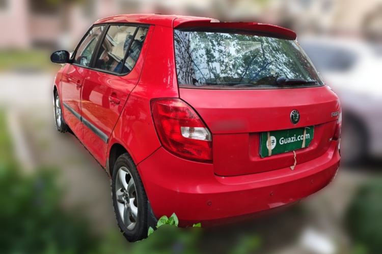 Used Skoda Fabia 2008 1.4L Manual Jingling Edition Rear Left 45 Deg