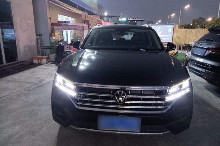 Used Volkswagen Touareg 2020 3.0 TSI Luxury Edition China VI