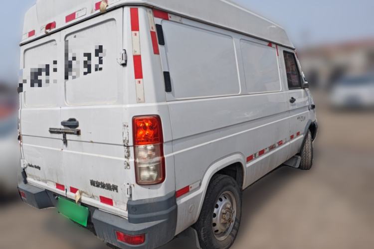 Used Iveco Daily 2014 2.8T-V35 NJ5044XXYQ3A43S4
