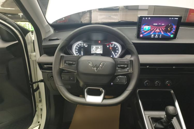 Used Wuling Alvez 2022 1.5L Manual Free-Style Model