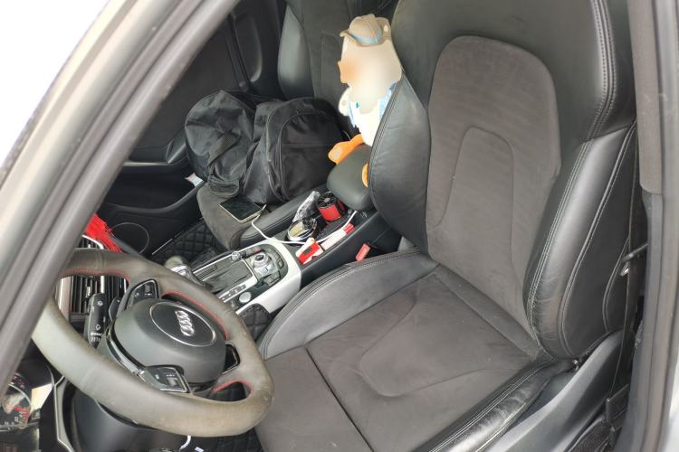 Used Audi A4L 2013 40 TFSI quattro Sport version Left Front Seat