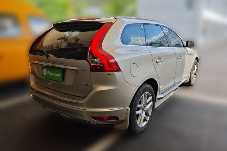 Used Volvo XC60 2017 T5 Smart Upgrade Edition
