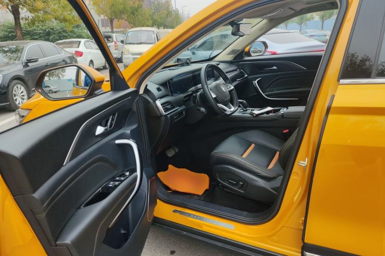 Used Bestune T77 2019 230 TID Automatic Prestige Version China VI
