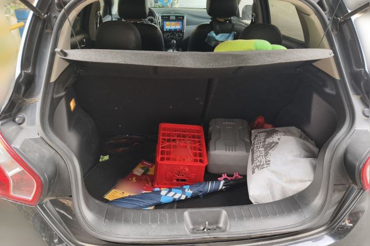 Used Nissan Tiida 2011 1.6L CVT Comfort Model
