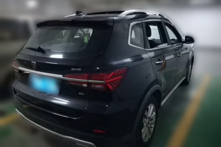 Used Roewe RX5 2018 20T Two-Wheel Drive Automatic Internet Smart Edition
