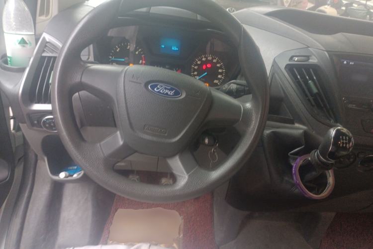 Used Ford Transit 2017 2.0T Diesel Multi-Purpose Commercial Vehicle Mid-Drive Mid-Roof China IV Standard
