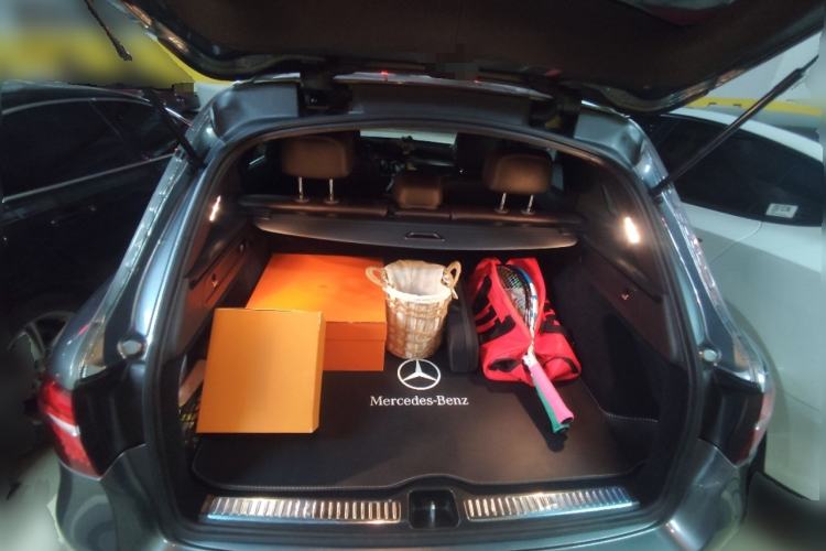 Used Mercedes-Benz GLC 2018 Facelifted GLC 260 4MATIC Dynamic Edition