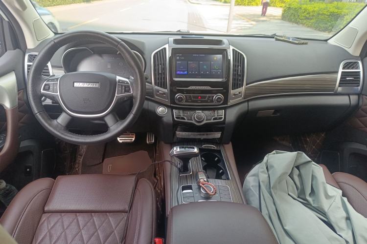 Used Haval H9 2020 2.0T Gasoline 4WD Premium Edition 5 Seats Center Console