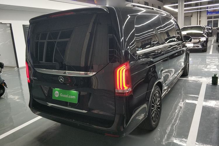 Used Mercedes-Benz V-Class 2018 V 260 L Prestige Extended Version China VI
