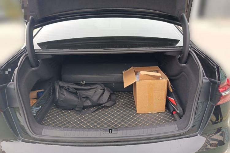 Used Audi A6L 2025 45 TFSI quattro Prestige Dynamic Edition Trunk