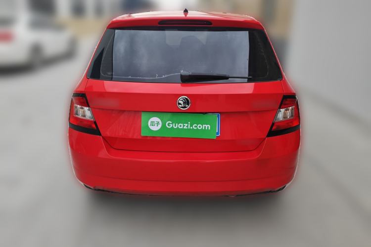 Used Skoda Fabia 2015 1.4L Automatic Front-Drive Model
