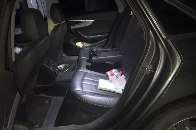 Used Audi A4L 2017 Plus 40 TFSI Fashion Model Left Rear Seat