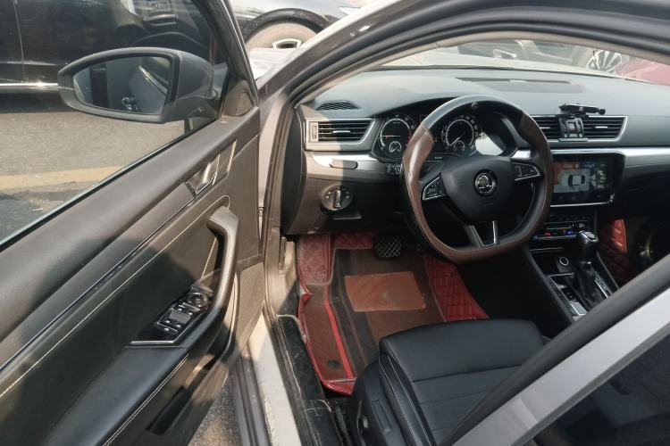 Used Skoda Superb 2019 Facelifted TSI280 DSG Comfort Edition
