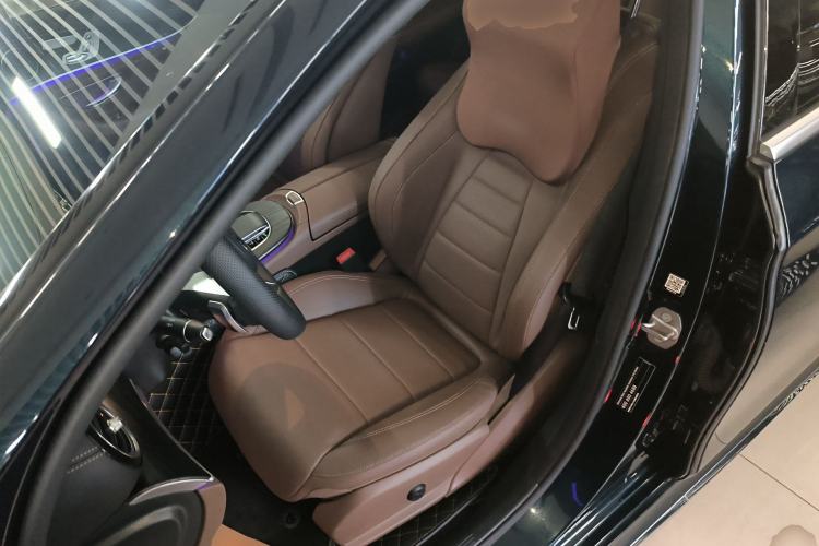 Used Mercedes-Benz E-Class 2023 Restyled E 300 L Sporty and Stylish Edition Left Front Seat