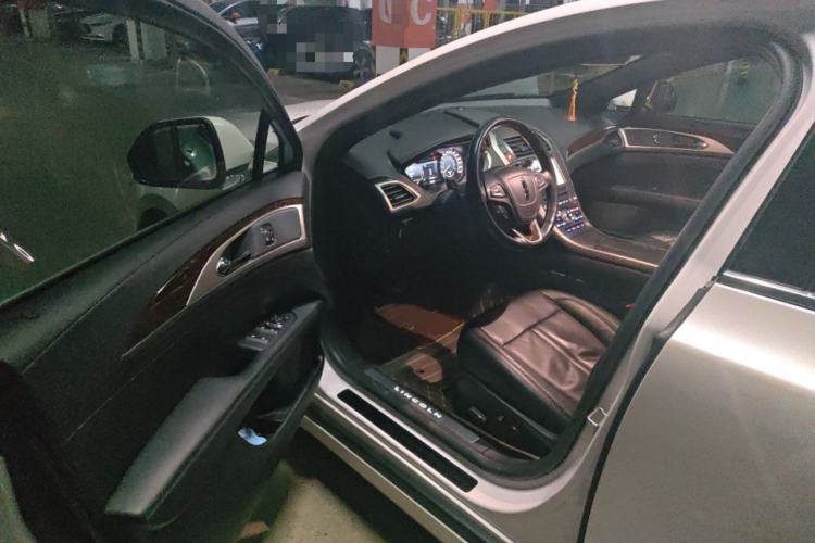 Used Lincoln MKZ 2017 2.0T Luxury Edition Driver Seat