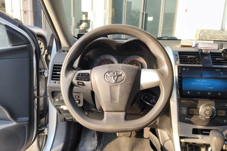 Used Toyota Corolla 2013 Special Edition 1.8L CVT ZhiKu GL-i Steering Wheel
