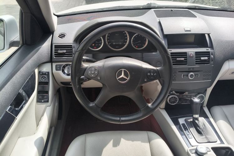 Used Mercedes-Benz C-Class 2010 C 180K Classic model Steering Wheel