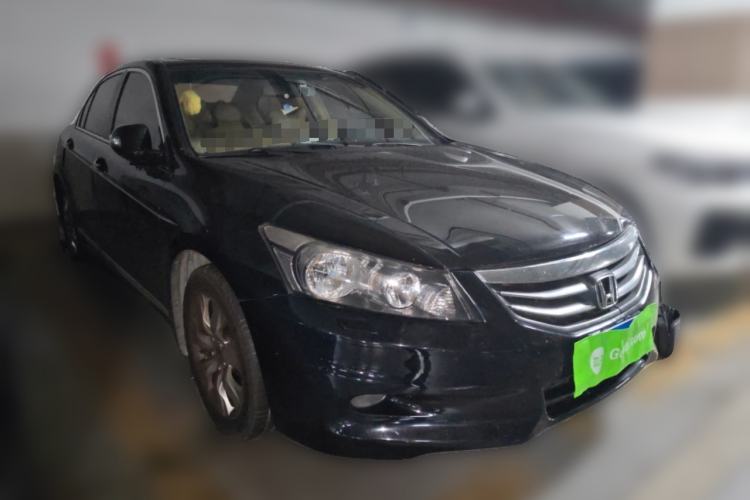 Used Honda Accord 2012 2.4L SE Front Right 45 Deg