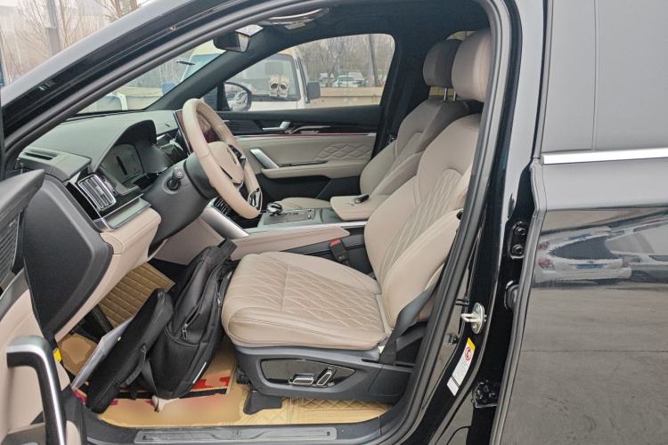 Used BYD Tang New Energy 2024 DM-p Champion Edition 215KM Four-Wheel Drive Deluxe Model
